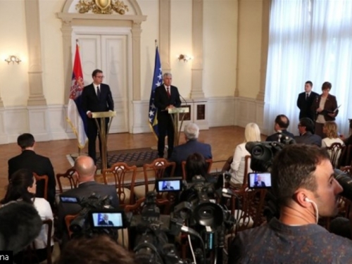 Vučić najavio razgraničenje BiH i Srbije do kraja 2017.