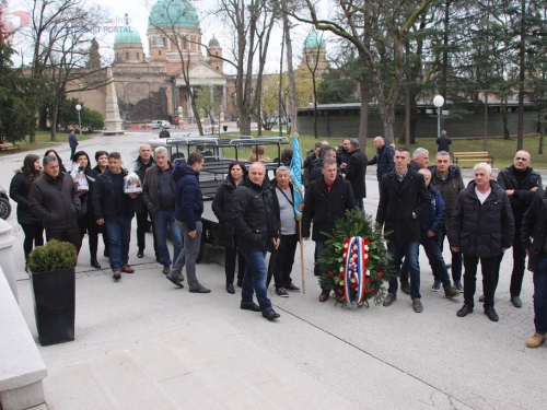 FOTO: Na Mirogoju sahranjen pukovnik Ante Pavlović
