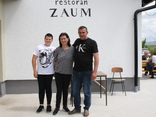 FOTO: Restoran ''Zaum'' proslavio prvu godišnjicu rada