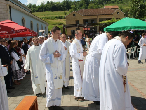 FOTO: Mlada misa vlč. Ljube Zadrića