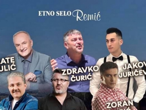 Sutra glazbeni spektakl u Etno selu Remić
