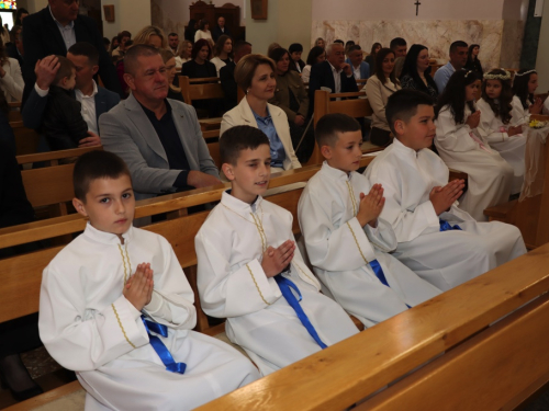 FOTO: Prva sveta Pričest u župi Rama-Šćit