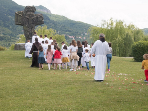 FOTO: Tijelovo u župi Rama - Šćit