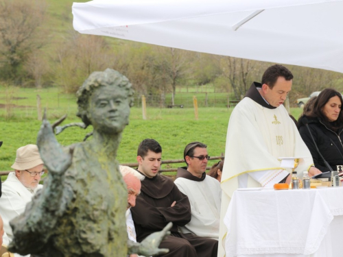 FOTO: Rumbočka fešta na Zahumu, proslavljen sv. Josip Radnik