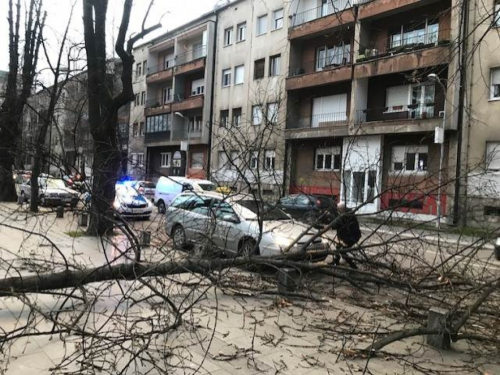 Nevrijeme načinilo veliku štetu u dijelovima BiH