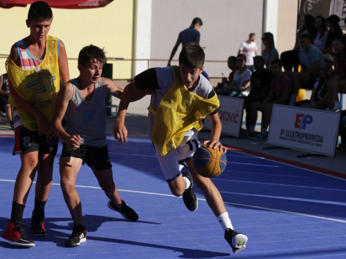 ''Caffe In Domić'' pobjednik Streetball Rama 2020. za juniore