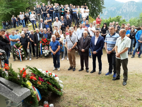 FOTO: Na Pomenu obilježena 27. obljetnica stradanja hrvatskih branitelja