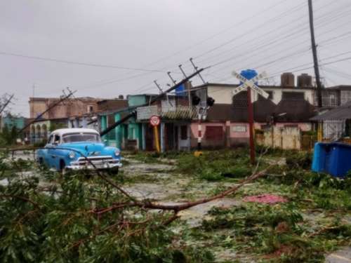 Kuba moli američku pomoć, cijela zemlja ostala bez struje