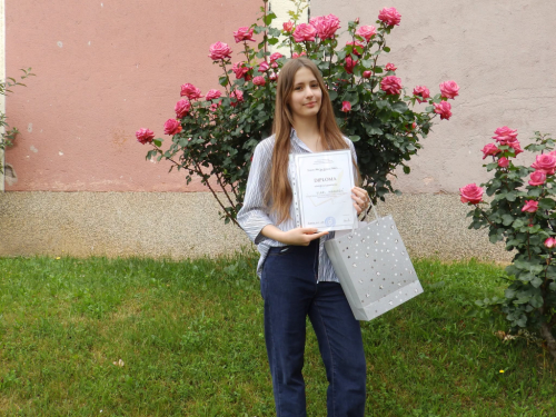 Klara Markešić učenica generacije u OŠ fra Jeronima Vladića Ripci