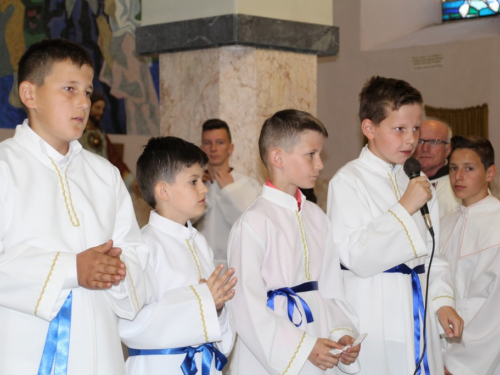 FOTO: Prva pričest u župi Rama Šćit