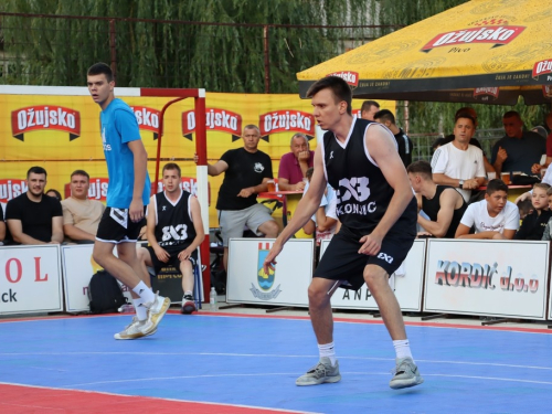 FOTO: Druga večer Streetball turnira u Prozoru