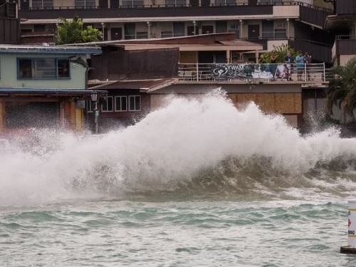 Uragan Lane približava se Havajima, sve je u blokadi