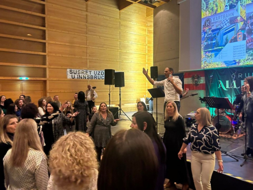 FOTO/VIDEO: 13. susret Uzdoljana u Innsbrucku