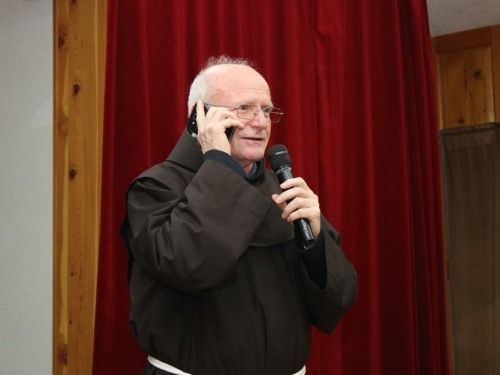 FOTO: Sv. Nikola i ove godine razveselio djecu u župi Rama Šćit