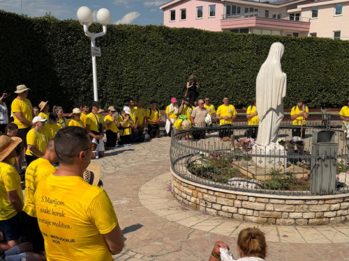 FOTO/VIDEO: Ramski hodočasnici stigli u Međugorje