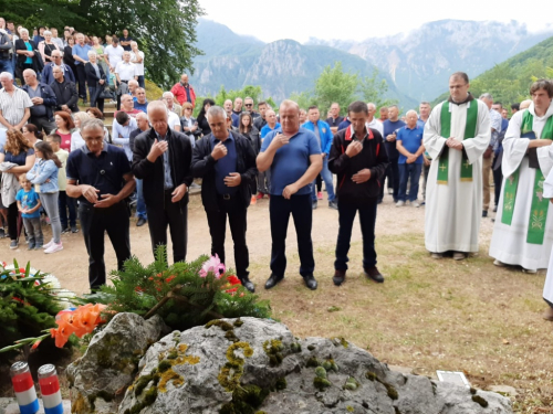 FOTO: Na Pomenu obilježena 27. obljetnica stradanja hrvatskih branitelja