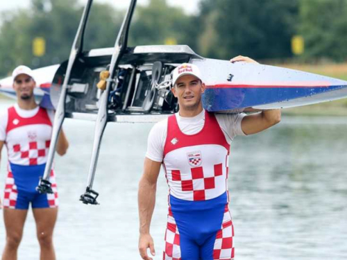 Trijumf braće Sinković u Beogradu