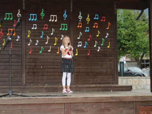 FOTO: U Prozoru održan festival duhovne glazbe ''Djeca pjevaju Isusu''