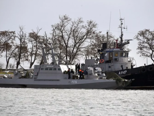 Ukrajina opet šalje ratne brodove u Azovsko more