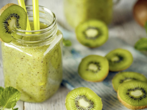 Jedan kivi dnevno čini čuda: Evo što se događa s tijelom kad ga počnete redovito jesti