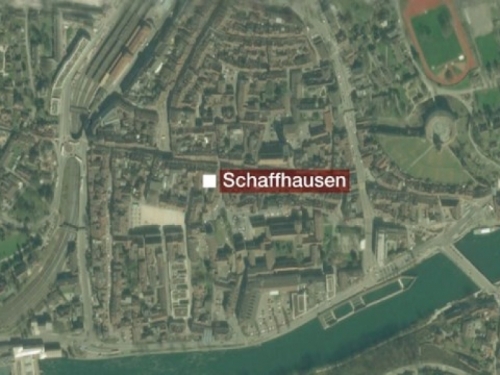 Tinejdžer u Švicarskoj u dva napada sjekirom ranio nekoliko ljudi