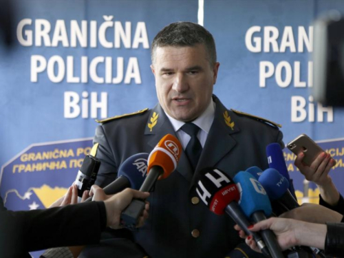 Direktor granične policije: Bh. granica šuplja kao švicarski sir