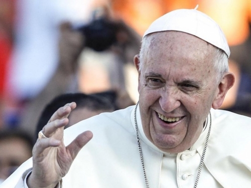 Papa Franjo branio sporazum s Kinom o imenovanju biskupa