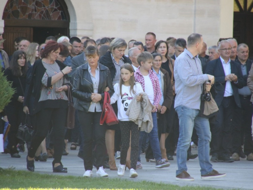 FOTO: Dan sjećanja na sve ramske žrtve