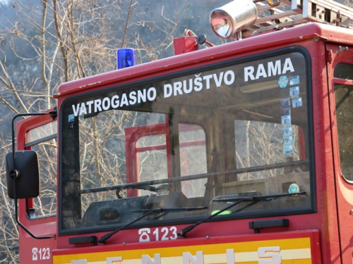 HNŽ: U Prozoru gorila kuća