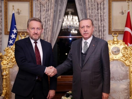 Izetbegović: Rezultati sastanka u Istanbulu mogli bi biti povijesni
