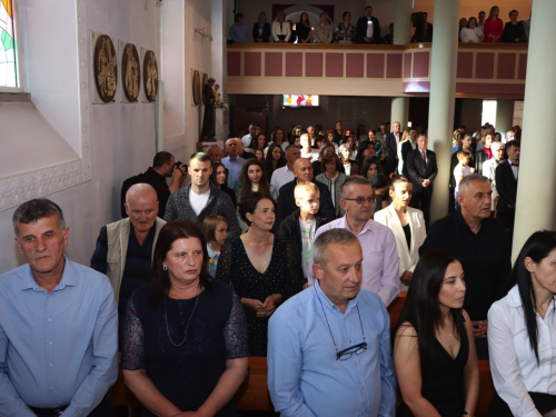 FOTO/VIDEO: Matura 2024. - Defile mladosti na ulicama Prozora