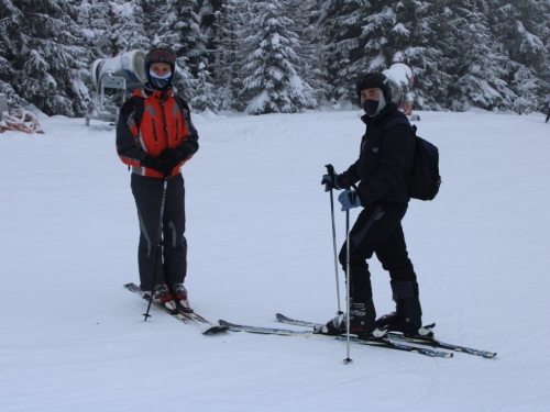 FOTO/VIDEO: Bili smo na Kupresu, mnoštvo skijaša uživa u skijanju