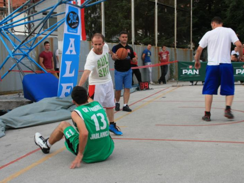 FOTO: Počeo turnir u uličnoj košarci "Streetball Rama 2014."