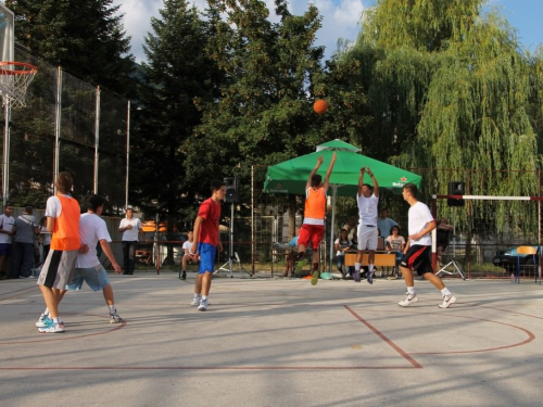 FOTO: U Prozoru održan Streetball turnir za djecu