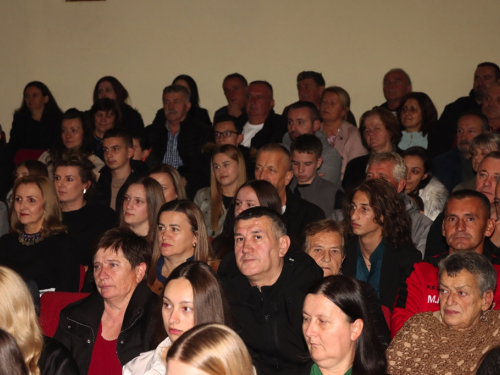 FOTO: Žarko Mađar u Prozoru predstavio svoj književni prvijenac