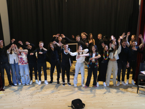 FOTO: Valentinovo u Prozoru - Maturanti priredili nezaboravnu večer