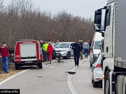 Stravična prometna nesreća u Grudama