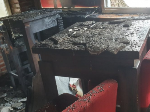 U Uskoplju sinoć zapaljeno sedam kladionica