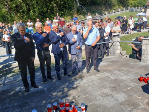 FOTO: Na Hudutskom obilježena 32. obljetnica stradanja Hrvata