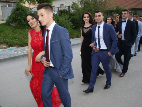 FOTO/VIDEO: Matura 2016. - Defile mladosti i ljepote na ulicama Prozora