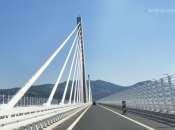 Preko Pelješkog mosta u godinu dana prošlo 2,3 milijuna vozila