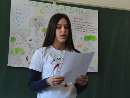 FOTO: U Prozoru održana edukativna radionica o važnosti šuma