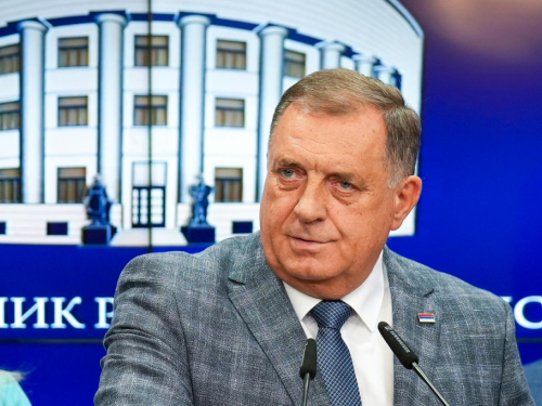 Dodik otkupio jednogodišnju kaznu zatvora