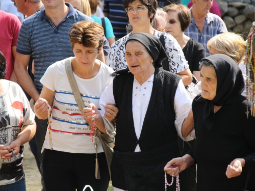 FOTO: Na Vran planini služena misa za poginule duvandžije