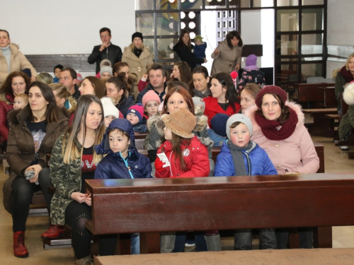 ​FOTO: Sv. Nikola s radošću dočekan u župi Rumboci