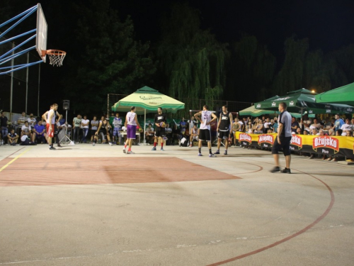 FOTO: ''General Vasilije Mitu'' iz Zagreba pobjednik 15. Streetball Rama