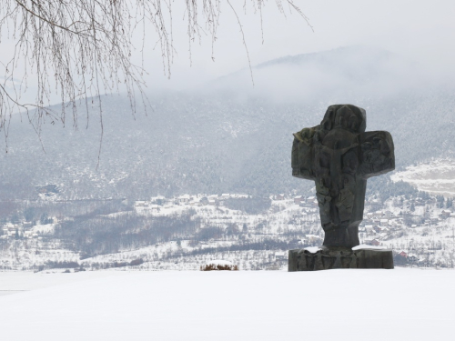 FOTO: Zima na Ramskom jezeru