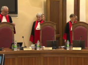 Ustavni sud odlučuje o zakonima RS-a