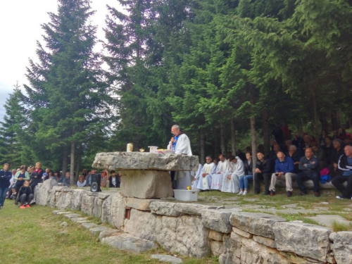 FOTO: Misa Uočnica na Kedžari