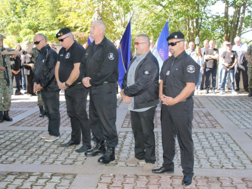 FOTO: Na Uzdolu obilježena 24. obljetnica stravičnog pokolja nad Hrvatima